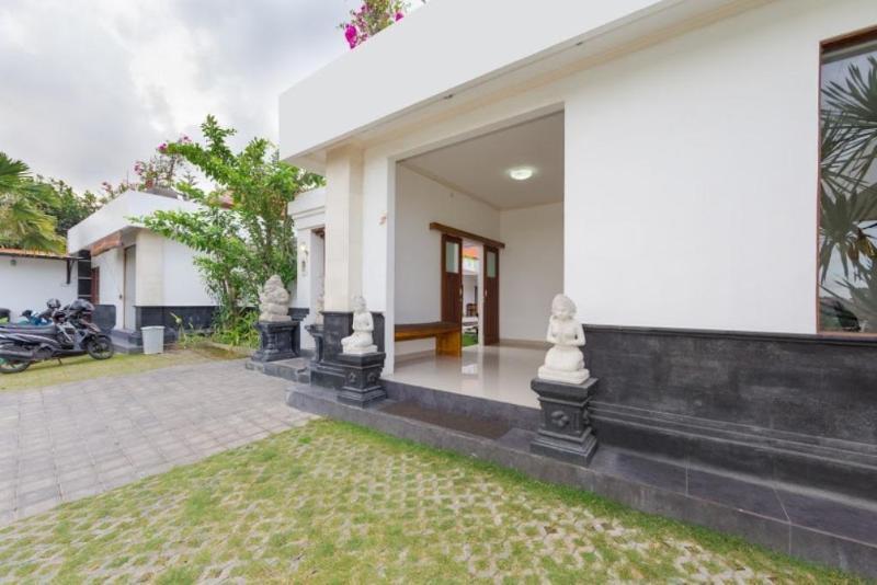 Anggie Stay Kerobokan  Ngoại thất bức ảnh